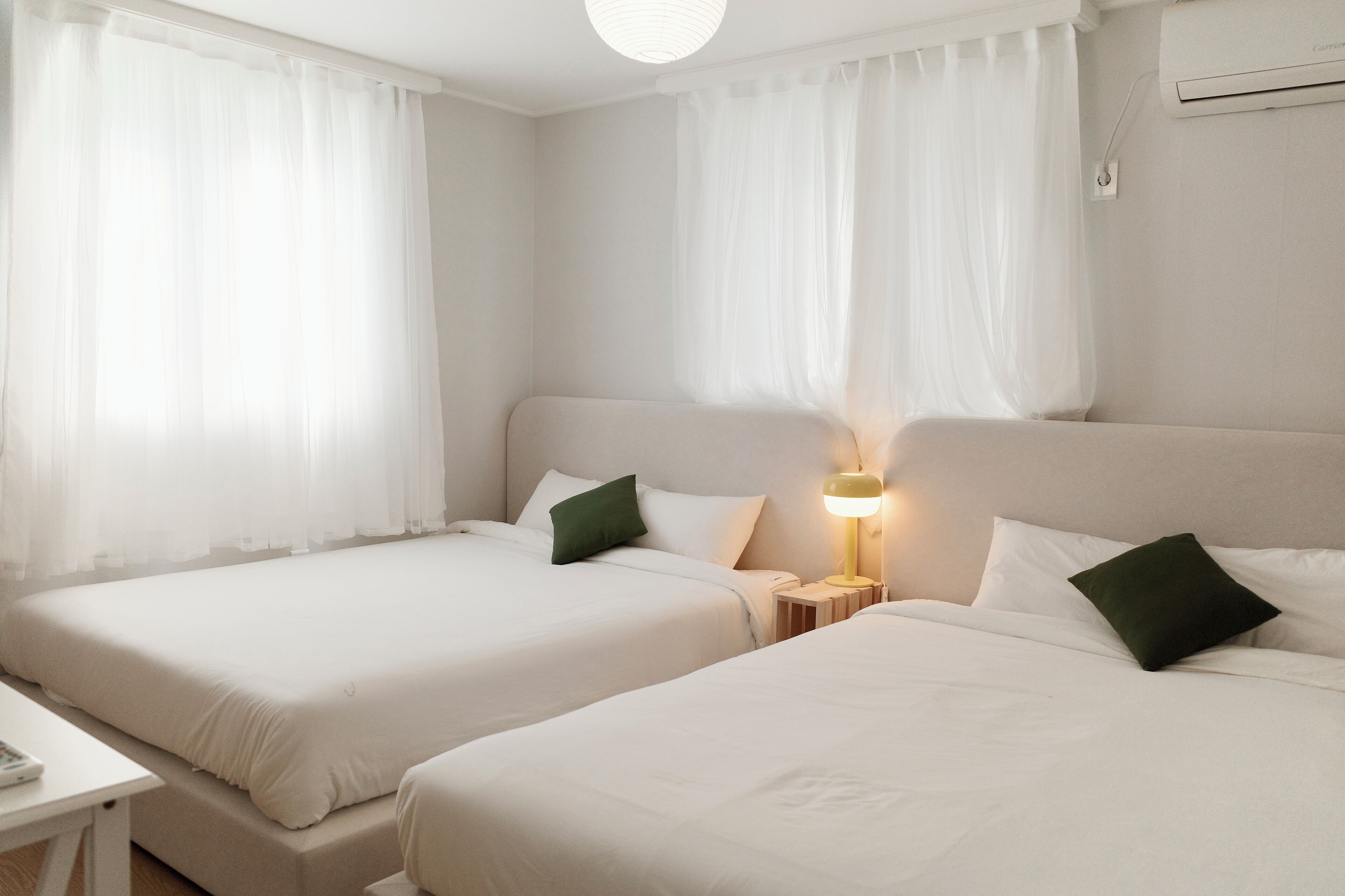 Standard Apartment (non-Korean nationals only) | Free WiFi