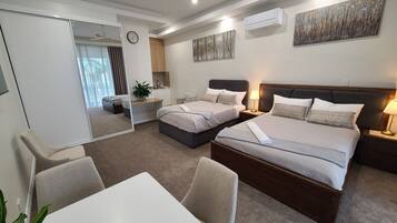 1 chambre, bureau, Wi-Fi, draps fournis