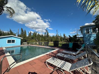 Glamping Cabin with a shared pool in the middle of best that nature has to offer