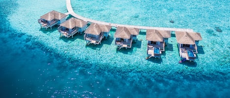 Privatstrand, weißer Sandstrand