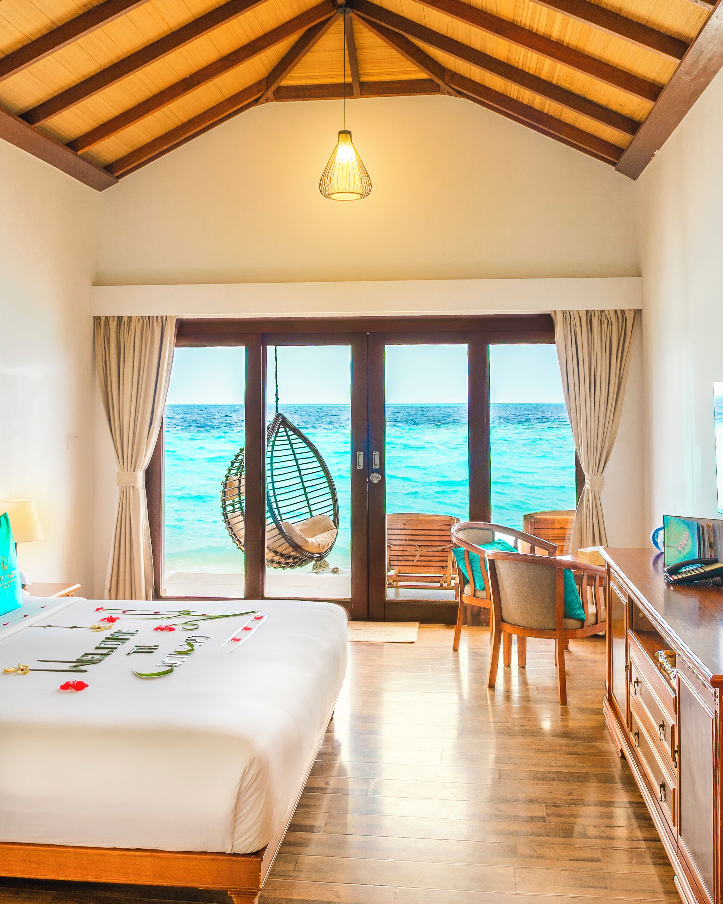 Double Room, Beach View | In-room safe, iron/ironing board, free WiFi