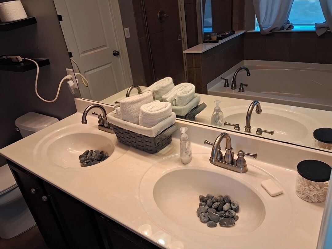 Hair dryer, towels, toilet paper