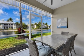Outdoor dining - DHALIA at Greenlinks - 2+ Den Renovated Condo In Lely (Naples)