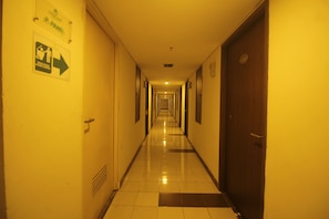 Interior - Easton Park Naffi Rooms by Mustika (Sumedang)