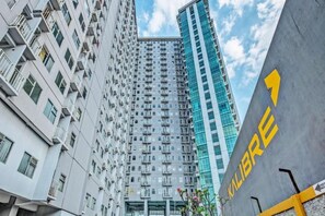 Exterior - Easton Park Naffi Rooms by Mustika (Sumedang)