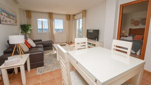 2 bedrooms, iron/ironing board, free WiFi, bed sheets - Marina Apartments 7.3.7 (Manilva)