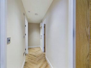 Interior - 1BD Flat Near Brighton Station (up to 4 guest) (Brighton)