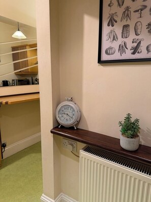 Interior - Central 3 BR Home with Private Courtyard (Ely)