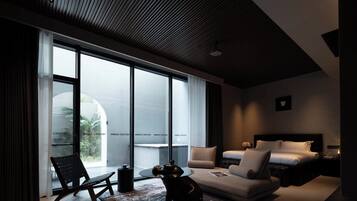 Luxury Suite | Meja, langsir/tirai gelap terus, seterika/papan seterika, Wi-fi percuma