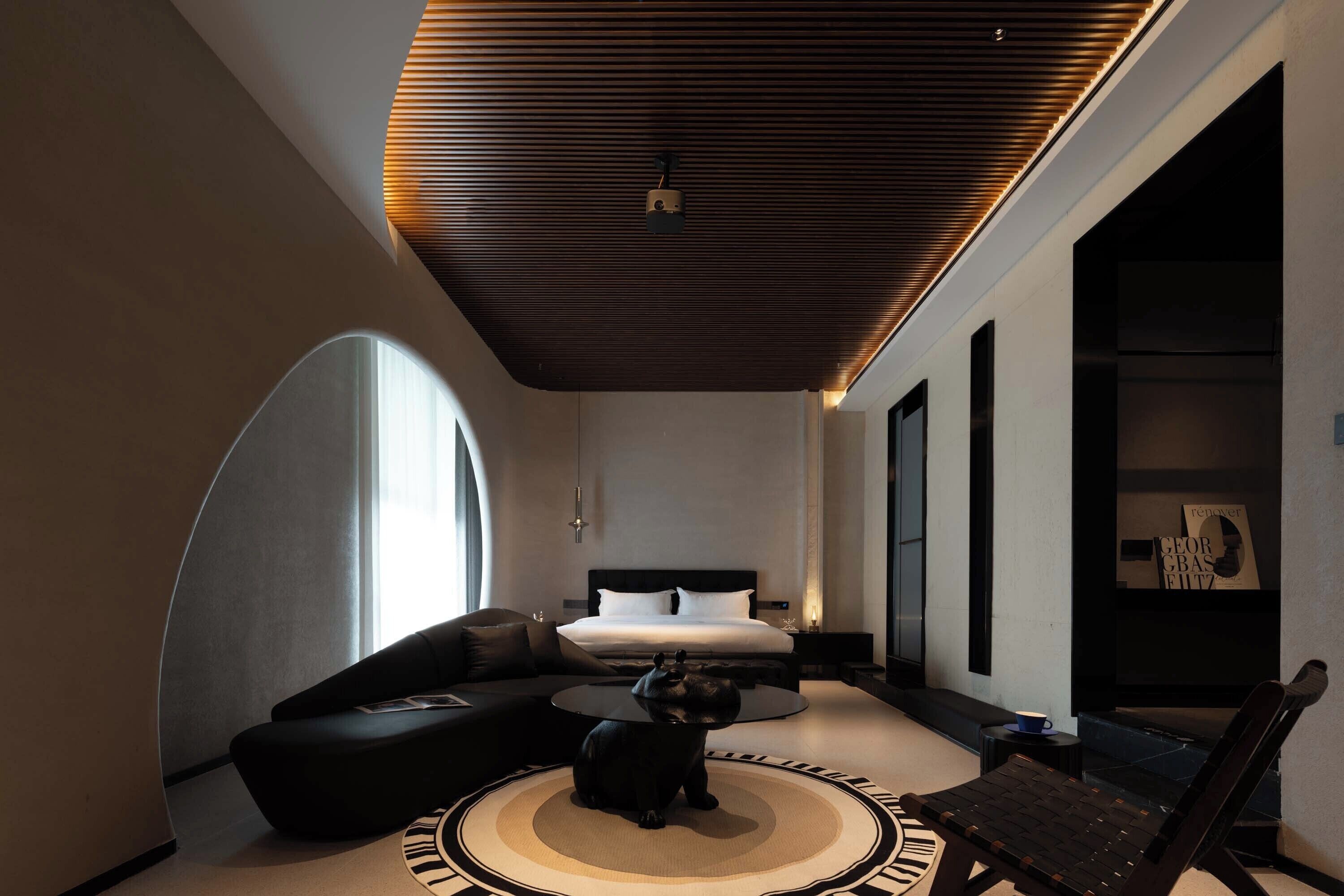 Executive Double Room | Desk, blackout drapes, iron/ironing board, free WiFi