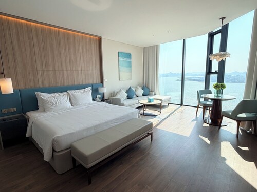 Blue Bay Homestay Ha Long