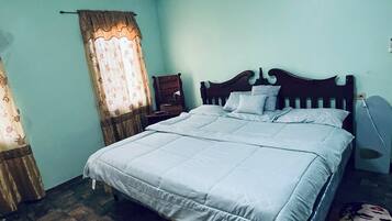 4 soverom, strykejern/-brett, wi-fi og sengetøy