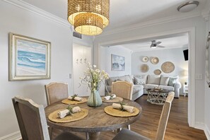 Dining - Renovated 2BR/2BA Hilton Head Condo-Queen, Full & Twin Bunk Beds, Steps to Beach (Hilton Head Island)