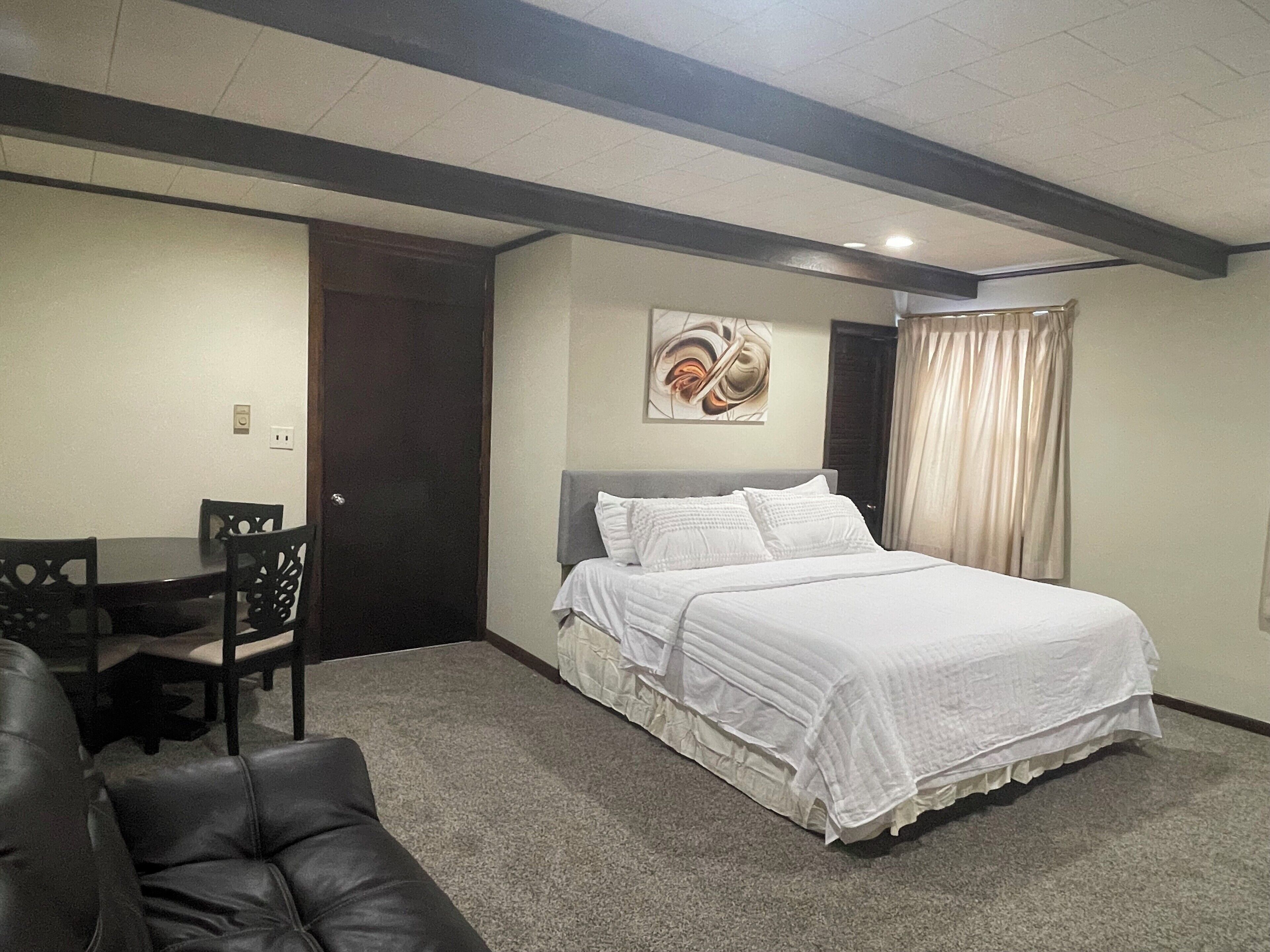 1 bedroom, iron/ironing board, free WiFi, bed sheets