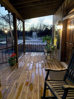 Terrace/patio - The Pond Retreat! 5-Star Wildlife Oasis Escape (Fredericksburg)