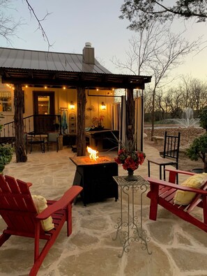 Terrace/patio - The Pond Retreat! 5-Star Wildlife Oasis Escape (Fredericksburg)