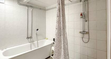 Awesome apartment in Lindome with sauna