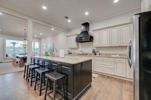 Fridge, microwave, oven, stovetop - Spacious Lakefront Family Retreat on Lake Hamilton | 4BR • 3BA • 2 Kitchens • Boat Dock (Hot Springs)