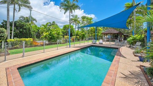 Tripcony Quays Stunning Waterfront Escape