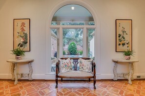 Interior - Beautiful Summerville home located 5 minutes from the Augusta National (Augusta)