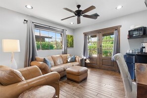 Älytelevisio, kirjoja