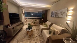 TV - Fully furnished apartment near the Barra-Ondina circuit and Avenida (Salvador)