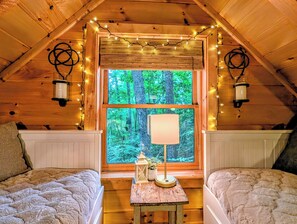 2 Schlafzimmer, Schreibtisch, kostenloses WLAN, Bettwäsche