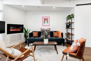 Interior - 3198: Bohemian Hideaway at Rino Art Lofts (Denver)