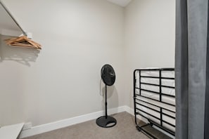 Interior - 3198: Graffiti & Skyline at Rino Art Lofts (Denver)