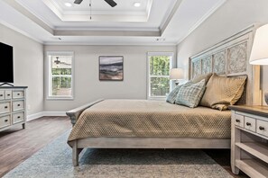 Interior - The 54th Cottage (Commerce)