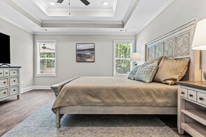 Interior - The 54th Cottage (Commerce)