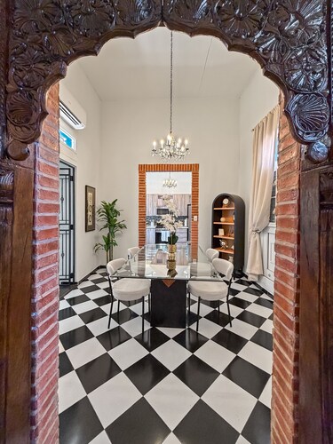 Elegant Colonial Retreat in Mayagüez - 2BR/2BA