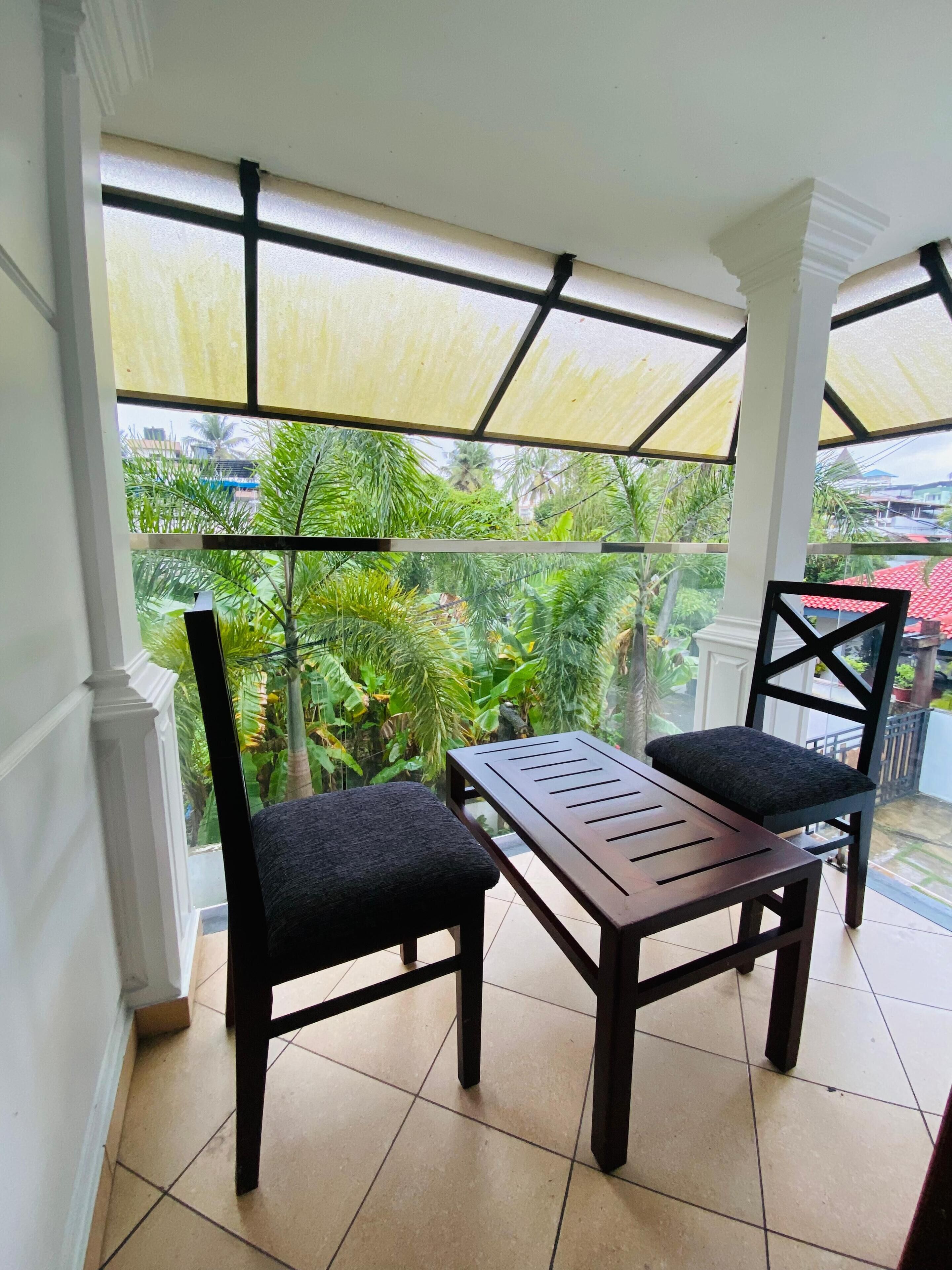 Standard Room, Lake View | Interior