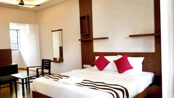 Family Double Room, Lake View