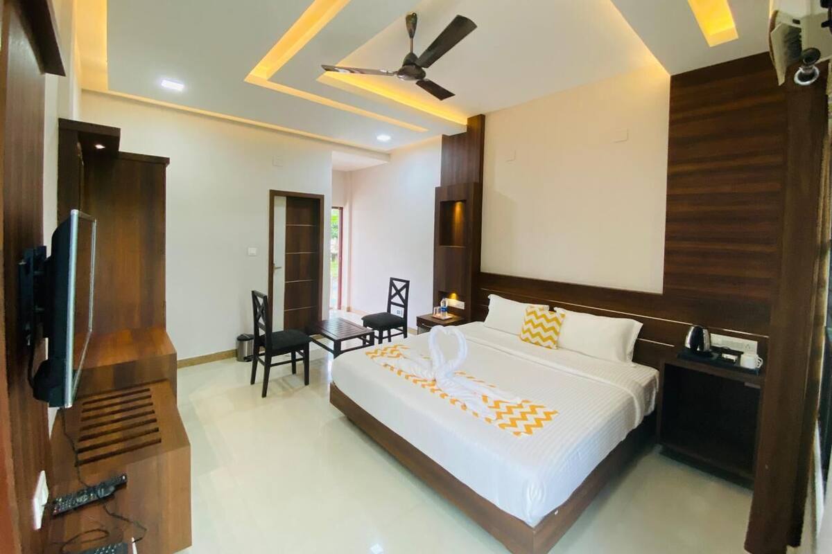 Classic Double Room, Courtyard View