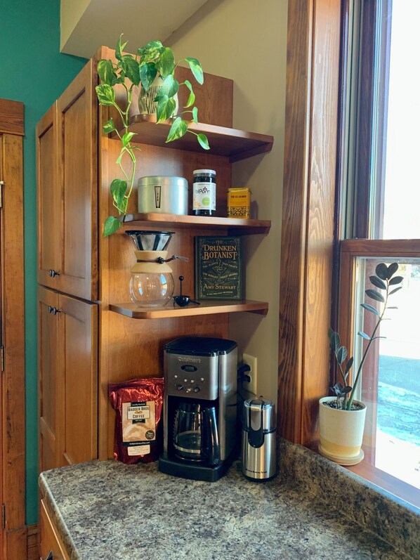 Unclassified image, 1 of 28, button - Neighborhood Townhome with Botanical Vibes (Dubuque)