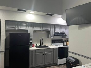 Private kitchen - Legend Oaks Room 2 over the water (Gautier)