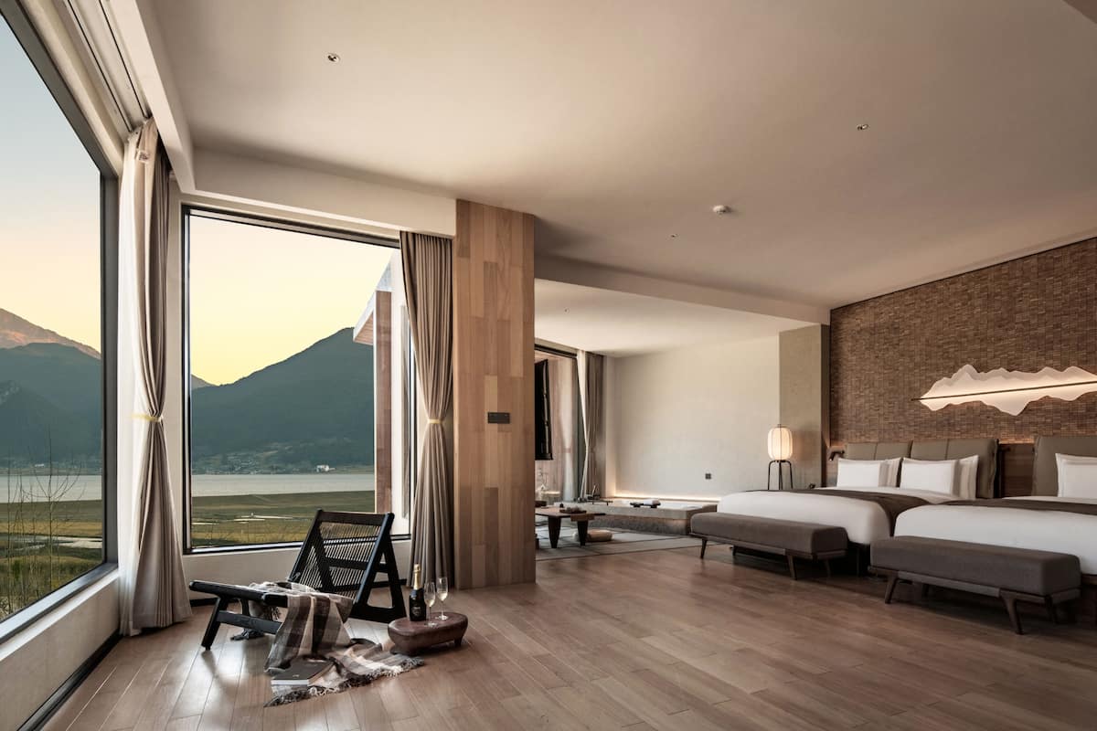 Luxury Double or Twin Room, Multiple Beds, Non Smoking, Mountain View | Soundproofing, iron/ironing board, free WiFi