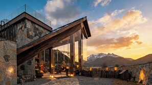Courtyard view - Kugar Resort (Lijiang)