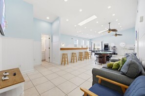 Games room - Tropical Castle | 12BR Retreat w/ Pool | Sleeps 50 (North Myrtle Beach)