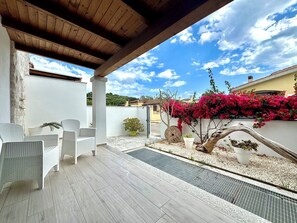 Terrace/patio - " Villa with Jacuzzi Joy Collection " (Arbatax)