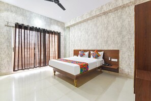 Egyptian cotton sheets, premium bedding, free WiFi, bed sheets - Fabhotel Melodiya (Jaipur)