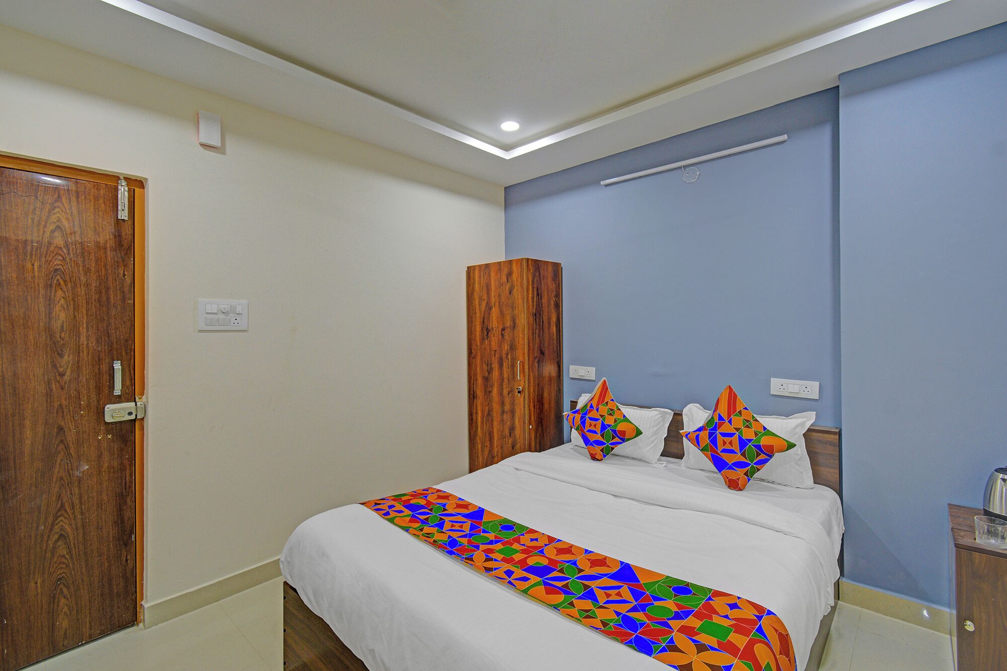 Sábanas de algodón egipcio, ropa de cama de alta calidad y wifi gratis 