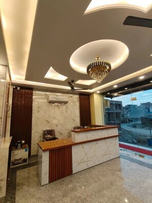 Reception - FabHotel Rudra Shivalika Jaipur (Jaipur)