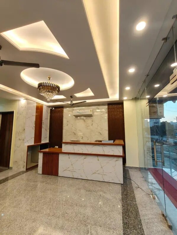 Reception - Fabhotel Rudra Shivalika (Jaipur)