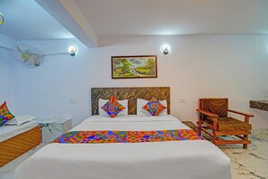 ผ้าปูที่นอนฝ้ายอียิปต์, เครื่องนอนระดับพรีเมียม, Wi-Fi ฟรี, ผ้าปูที่นอน