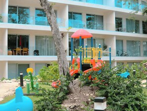 Children’s area - Stylish Playacar Condo (Playa del Carmen)