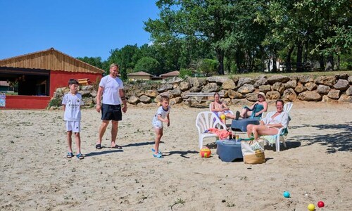 Villa in Pyrenees With Pool and Terrace