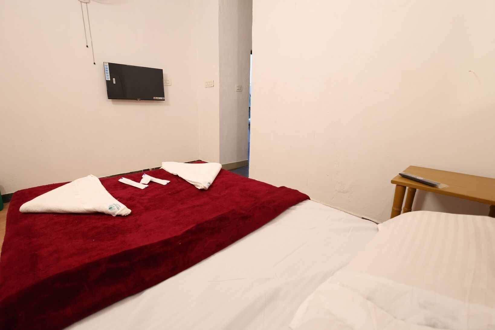 Standard Double Room | Free WiFi