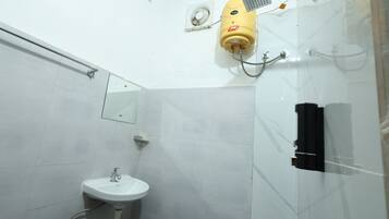 Comfort Double Room | Bathroom | Shower, towels, soap, toilet paper